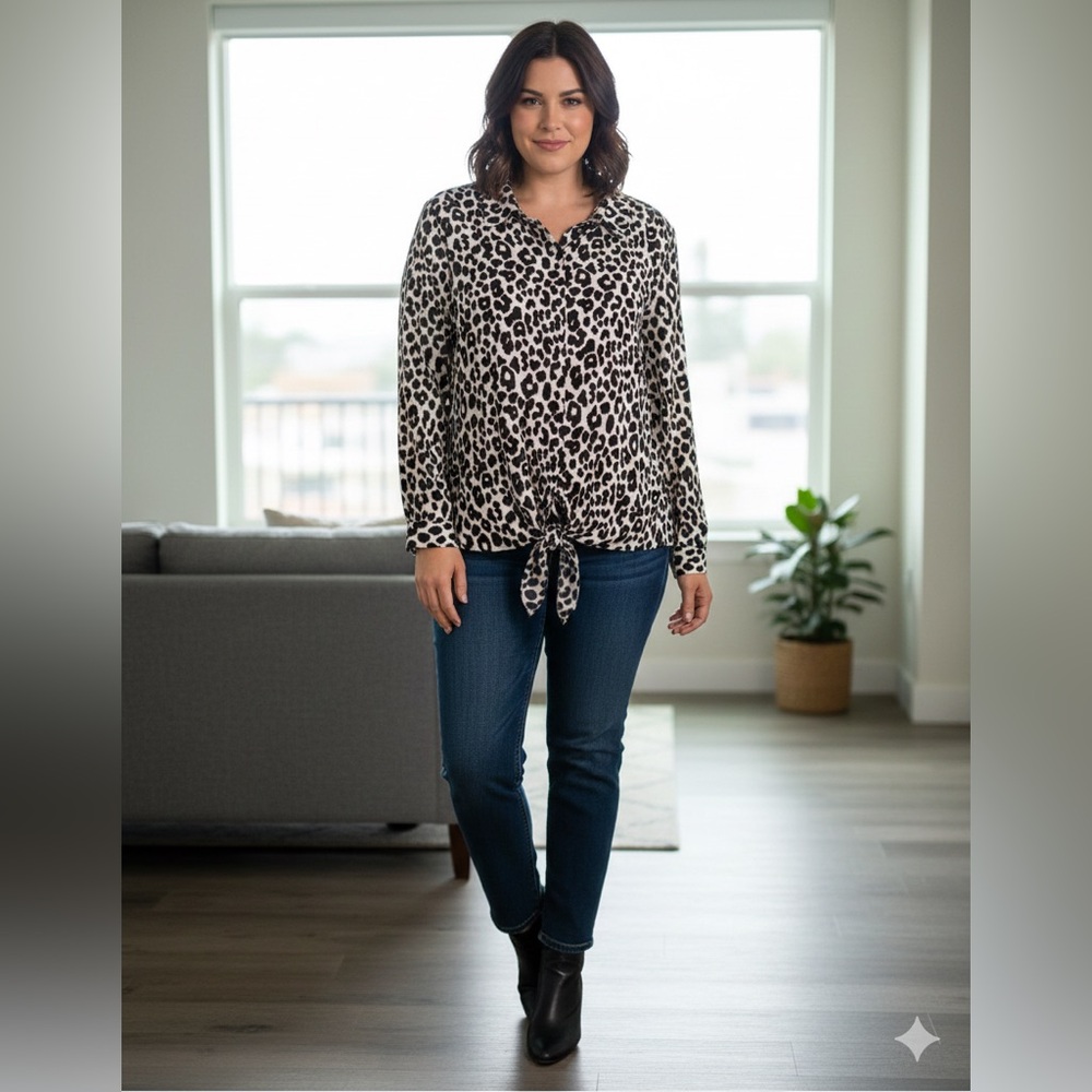 SIZE 22W New Susan Graver Super Cute Animal Print Button Down Blouse